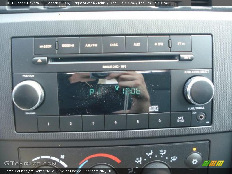 Bright Silver Metallic / Dark Slate Gray/Medium Slate Gray 2011 Dodge Dakota ST Extended Cab