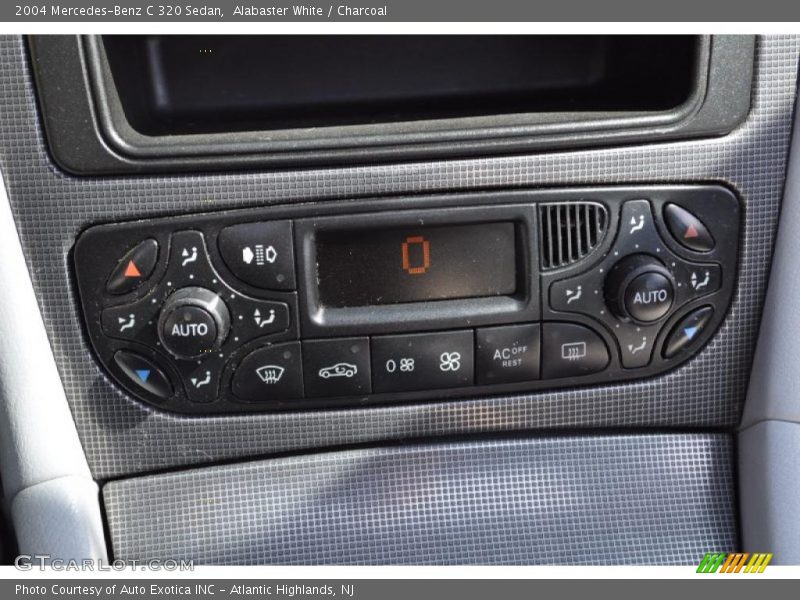 Controls of 2004 C 320 Sedan