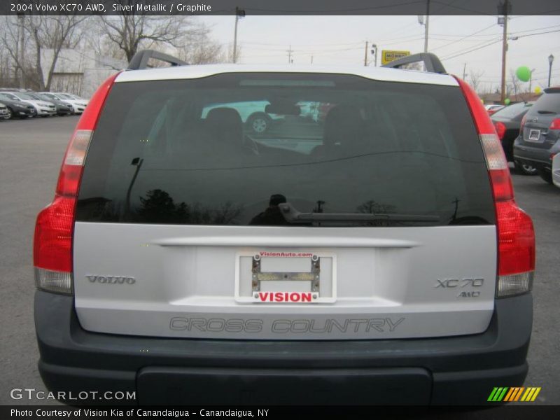 Silver Metallic / Graphite 2004 Volvo XC70 AWD