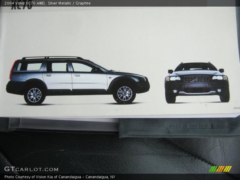 Silver Metallic / Graphite 2004 Volvo XC70 AWD