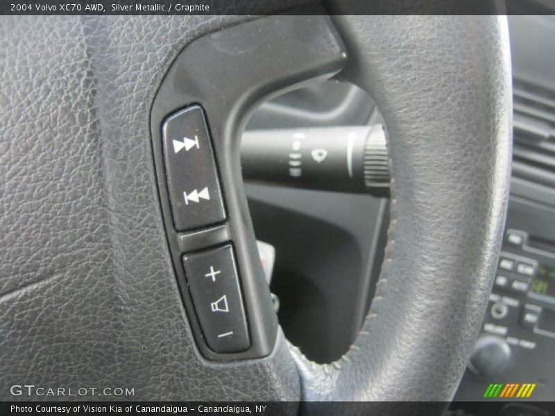 Silver Metallic / Graphite 2004 Volvo XC70 AWD