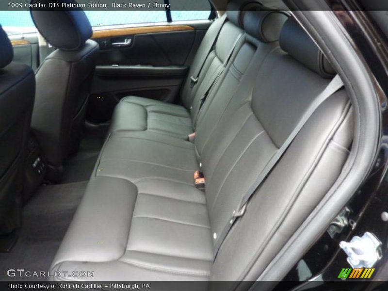  2009 DTS Platinum Edition Ebony Interior