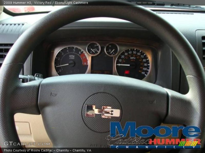 Victory Red / Ebony/Light Cashmere 2009 Hummer H3