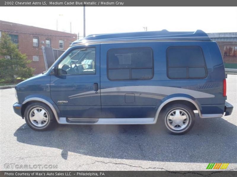 Medium Cadet Blue Metallic / Medium Gray 2002 Chevrolet Astro LS