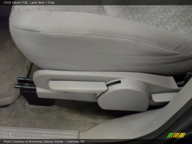 Laser Blue / Gray 2006 Saturn VUE