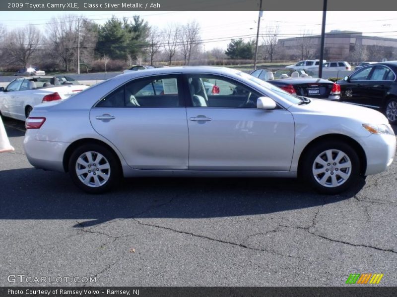 Classic Silver Metallic / Ash 2009 Toyota Camry XLE