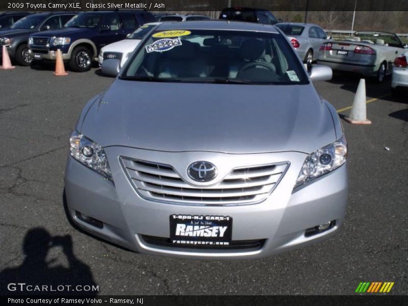 Classic Silver Metallic / Ash 2009 Toyota Camry XLE