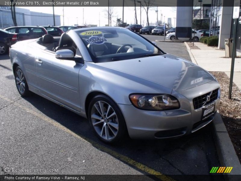 Electric Silver Metallic / Off Black 2010 Volvo C70 T5