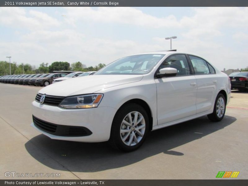 Candy White / Cornsilk Beige 2011 Volkswagen Jetta SE Sedan