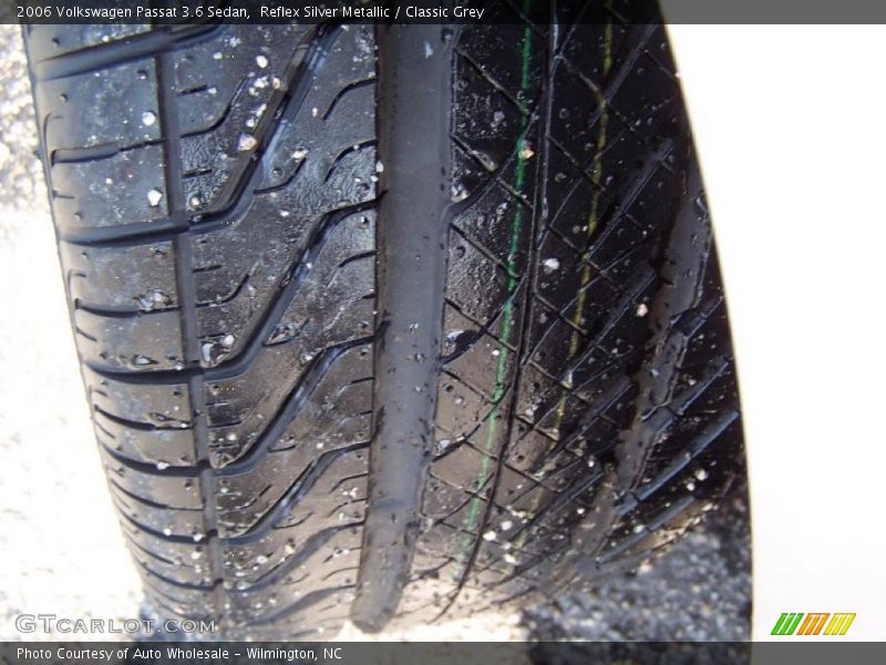 Reflex Silver Metallic / Classic Grey 2006 Volkswagen Passat 3.6 Sedan