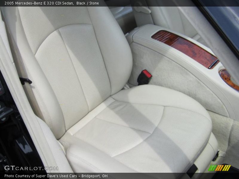 Black / Stone 2005 Mercedes-Benz E 320 CDI Sedan