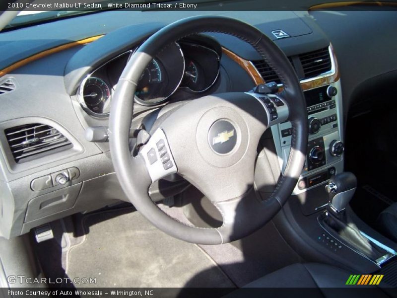 White Diamond Tricoat / Ebony 2010 Chevrolet Malibu LT Sedan