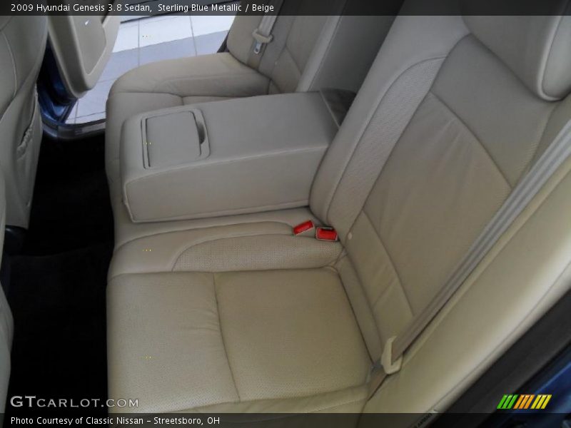  2009 Genesis 3.8 Sedan Beige Interior