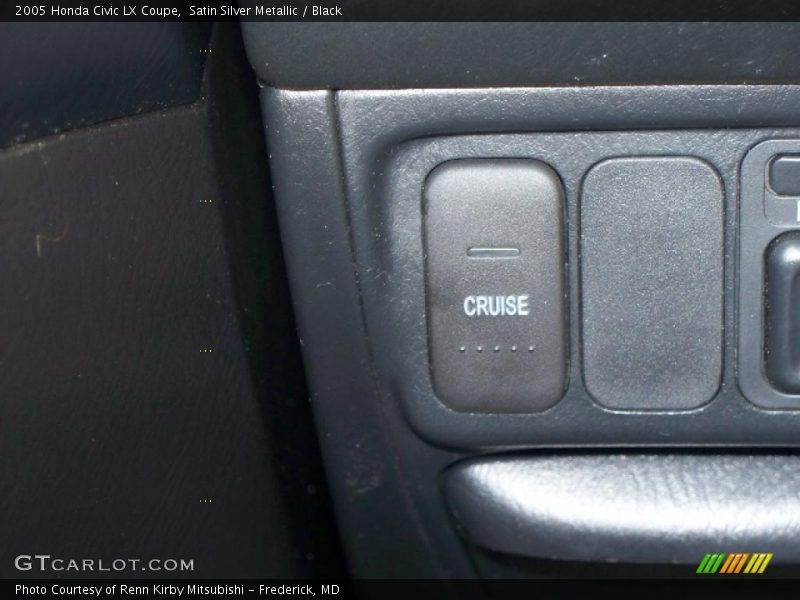 Satin Silver Metallic / Black 2005 Honda Civic LX Coupe