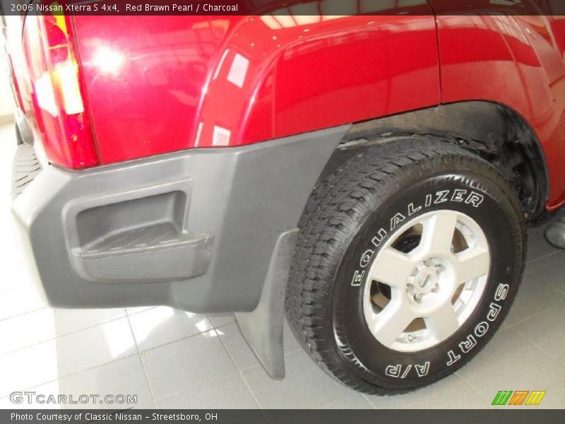 Red Brawn Pearl / Charcoal 2006 Nissan Xterra S 4x4