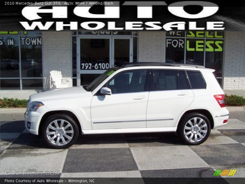 Arctic White / Almond/Black 2010 Mercedes-Benz GLK 350