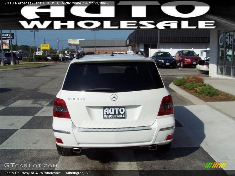 Arctic White / Almond/Black 2010 Mercedes-Benz GLK 350