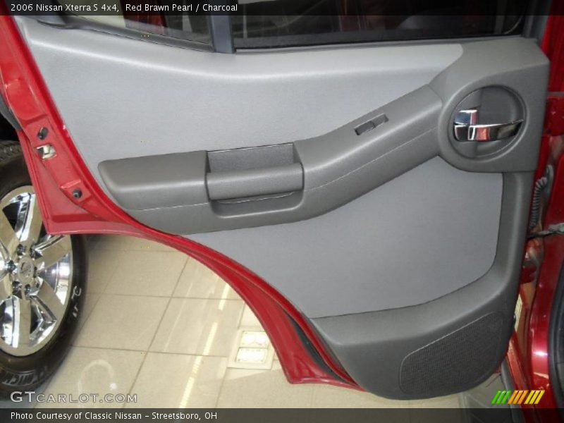 Red Brawn Pearl / Charcoal 2006 Nissan Xterra S 4x4