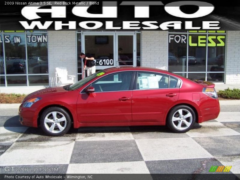 Red Brick Metallic / Blond 2009 Nissan Altima 3.5 SE