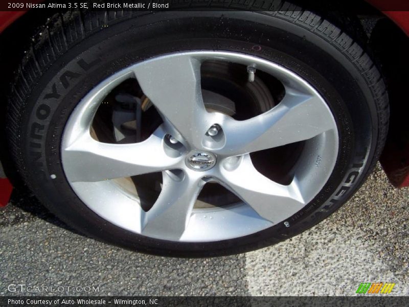 Red Brick Metallic / Blond 2009 Nissan Altima 3.5 SE