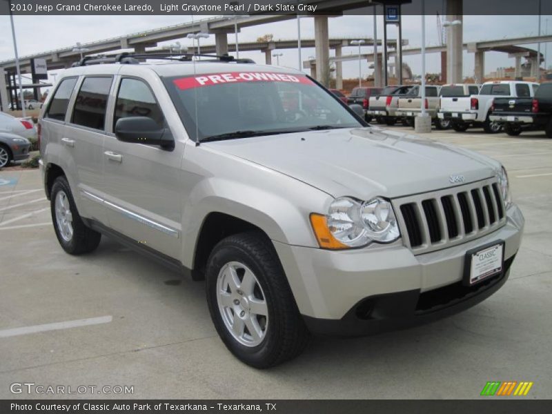 Light Graystone Pearl / Dark Slate Gray 2010 Jeep Grand Cherokee Laredo