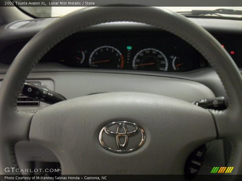 Lunar Mist Metallic / Stone 2002 Toyota Avalon XL