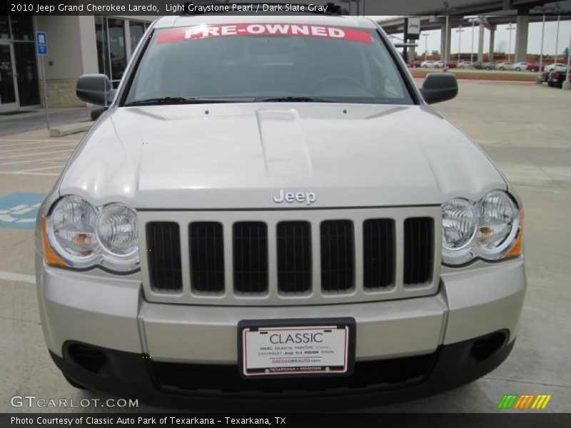 Light Graystone Pearl / Dark Slate Gray 2010 Jeep Grand Cherokee Laredo
