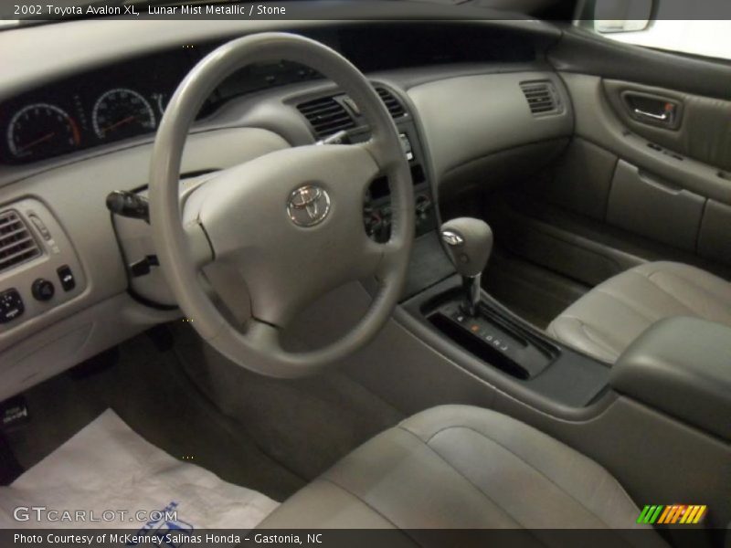 Lunar Mist Metallic / Stone 2002 Toyota Avalon XL