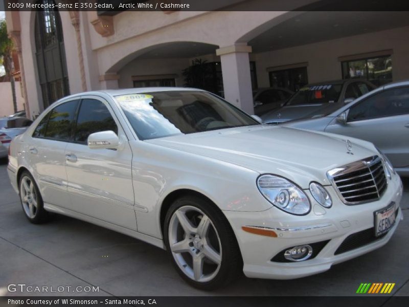 Arctic White / Cashmere 2009 Mercedes-Benz E 350 Sedan