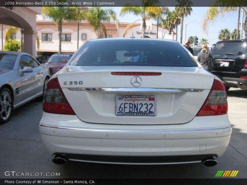 Arctic White / Cashmere 2009 Mercedes-Benz E 350 Sedan