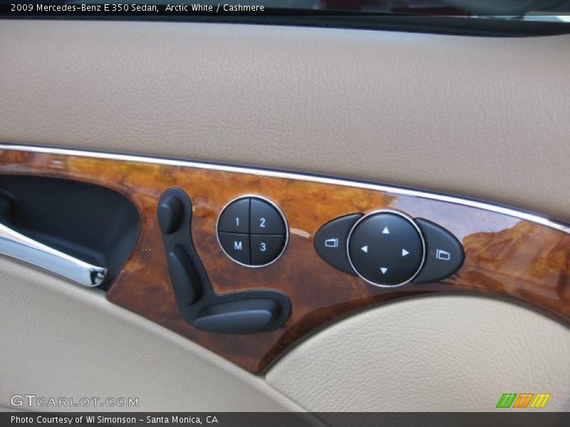 Arctic White / Cashmere 2009 Mercedes-Benz E 350 Sedan