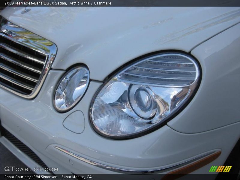 Arctic White / Cashmere 2009 Mercedes-Benz E 350 Sedan