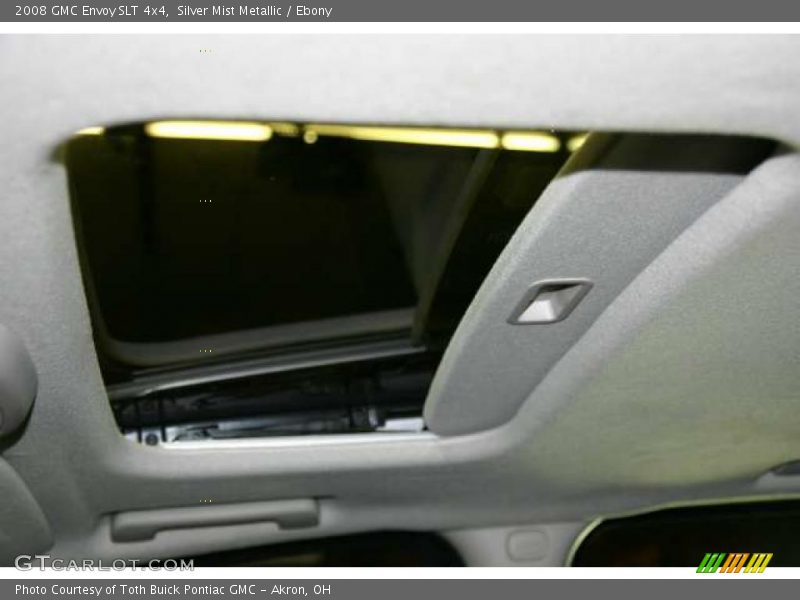 Silver Mist Metallic / Ebony 2008 GMC Envoy SLT 4x4