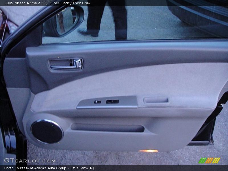Super Black / Frost Gray 2005 Nissan Altima 2.5 S