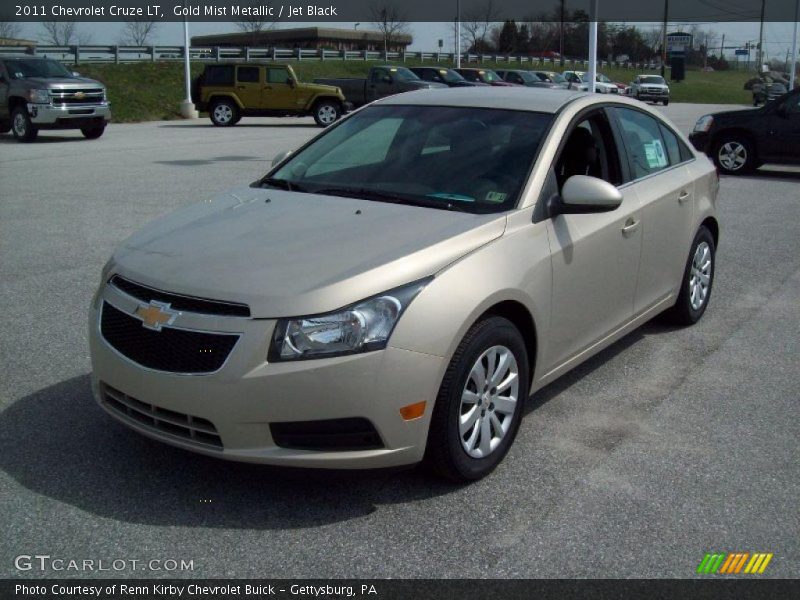 Gold Mist Metallic / Jet Black 2011 Chevrolet Cruze LT