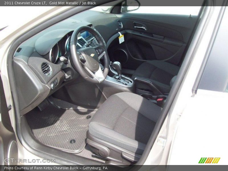 Gold Mist Metallic / Jet Black 2011 Chevrolet Cruze LT