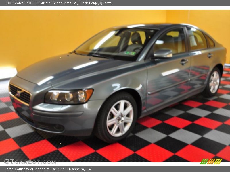 Mistral Green Metallic / Dark Beige/Quartz 2004 Volvo S40 T5