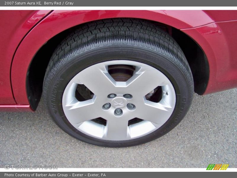 Berry Red / Gray 2007 Saturn Aura XE