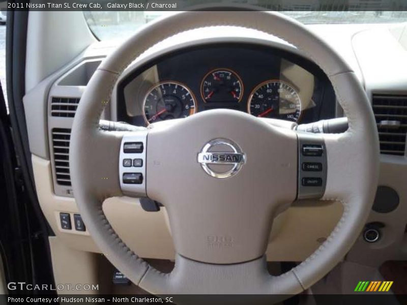 Galaxy Black / Charcoal 2011 Nissan Titan SL Crew Cab