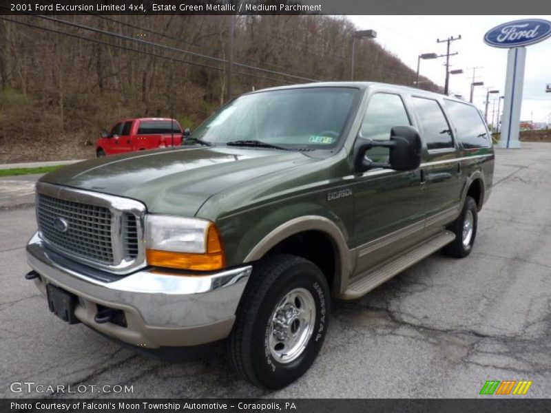 Front 3/4 View of 2001 Excursion Limited 4x4