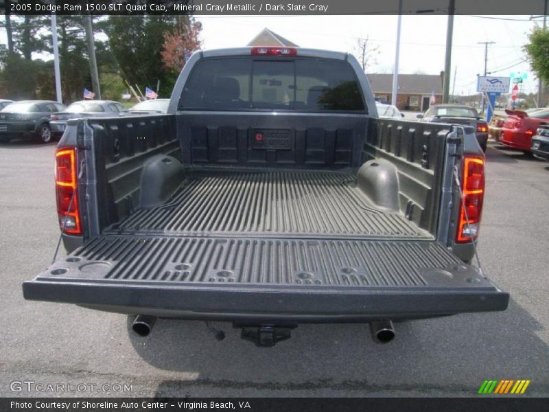 Mineral Gray Metallic / Dark Slate Gray 2005 Dodge Ram 1500 SLT Quad Cab