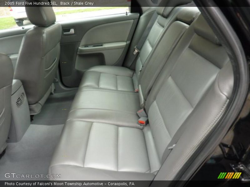  2005 Five Hundred SEL Shale Grey Interior