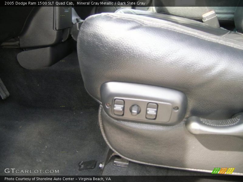 Mineral Gray Metallic / Dark Slate Gray 2005 Dodge Ram 1500 SLT Quad Cab