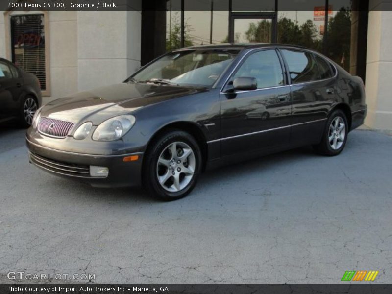 Front 3/4 View of 2003 GS 300