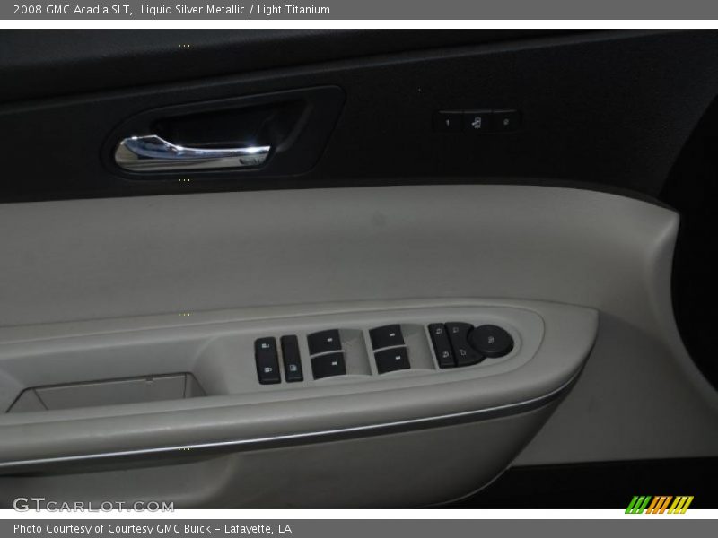 Liquid Silver Metallic / Light Titanium 2008 GMC Acadia SLT