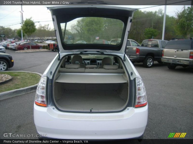 Super White / Gray 2006 Toyota Prius Hybrid