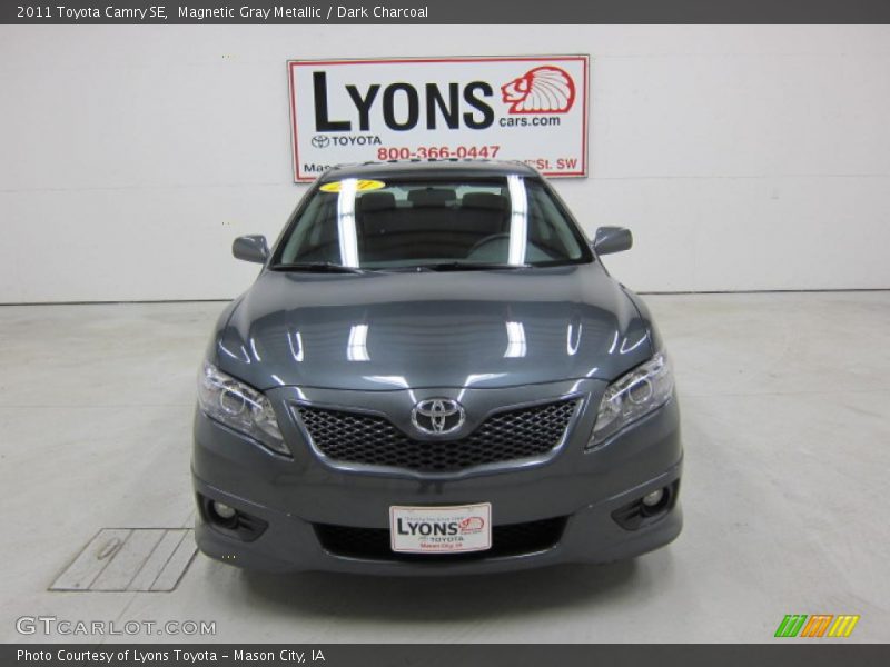 Magnetic Gray Metallic / Dark Charcoal 2011 Toyota Camry SE