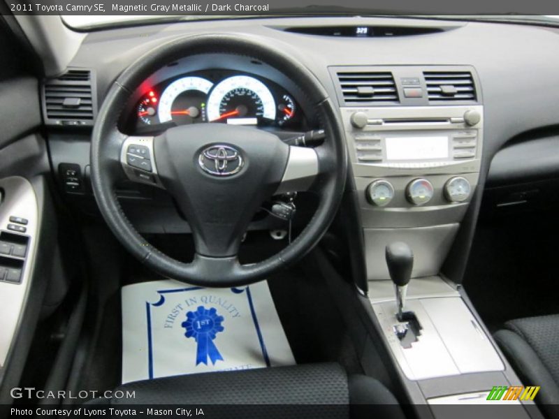 Magnetic Gray Metallic / Dark Charcoal 2011 Toyota Camry SE