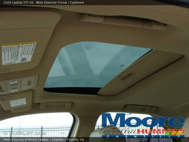 White Diamond Tricoat / Cashmere 2009 Cadillac STS V8