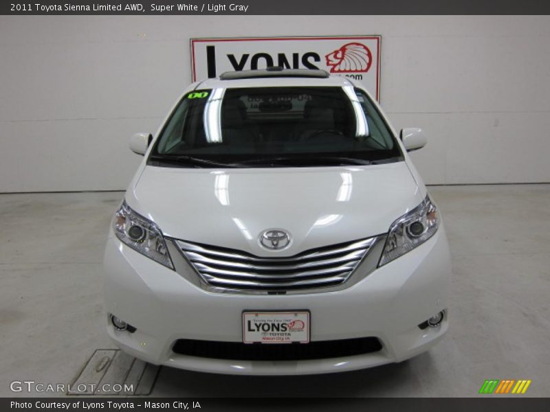 Super White / Light Gray 2011 Toyota Sienna Limited AWD